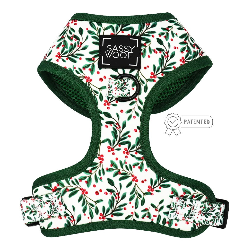 Sassy Woof Under The Mistletoe Adjustable Harness